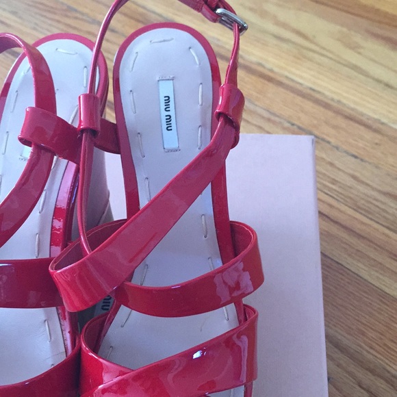 Miu Miu red patent leather wedges new - Picture 2 of 8